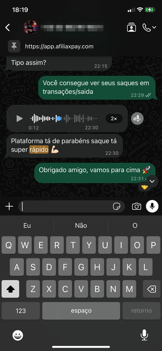 Print de conversa: cliente parabeniza a plataforma pelo saque super rápido
